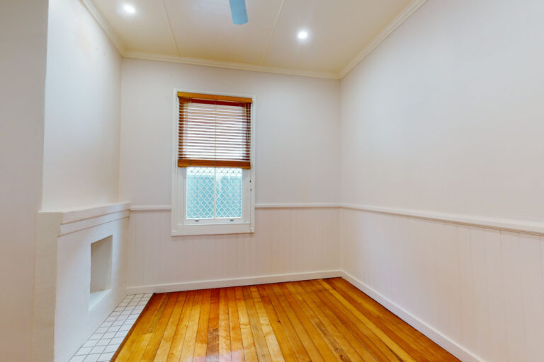 166450823317133444-rsd