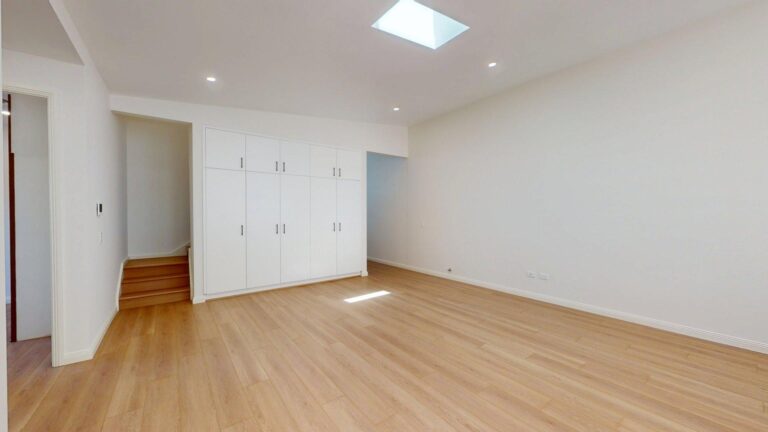 177033877701134069-rsd