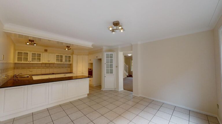 177216255885732568-rsd