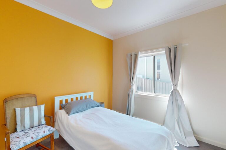 172594357792410026-rsd