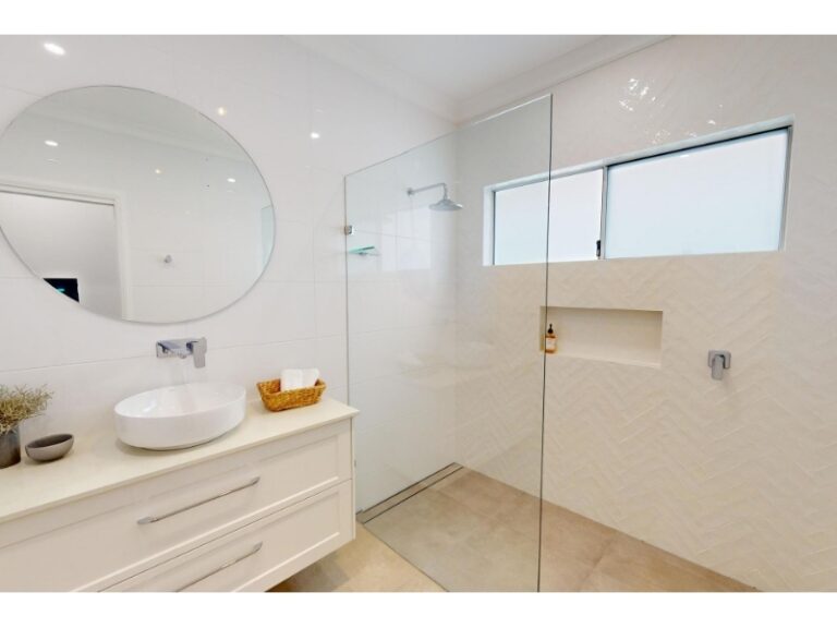 174702276288179069-rsd