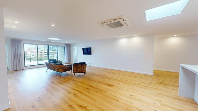 177243031802879134-rsd