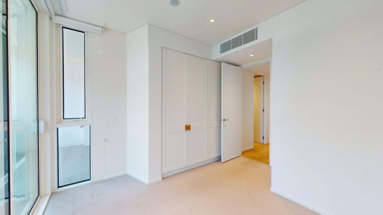 177309378845017940-rsd