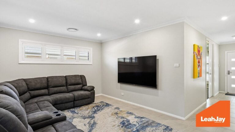 177336928600966835-rsd