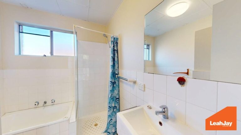 177439764018299989-rsd