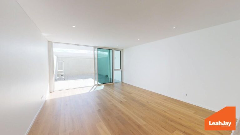 177448750879953514-rsd