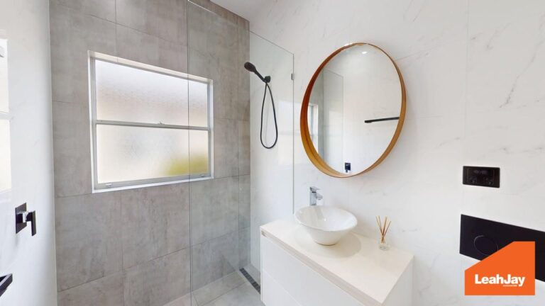 177458847788179069-rsd