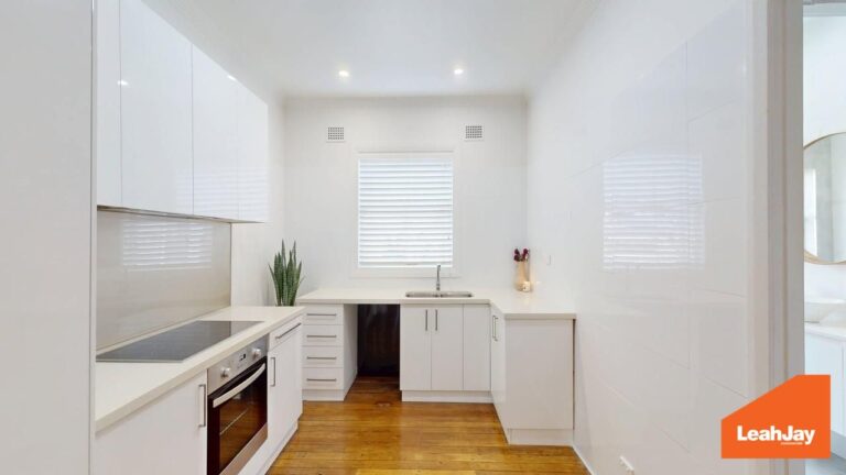 177458847830621405-rsd