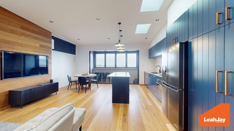 177483718588179069-rsd