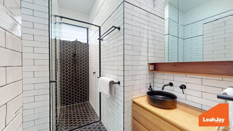 177483718603229368-rsd