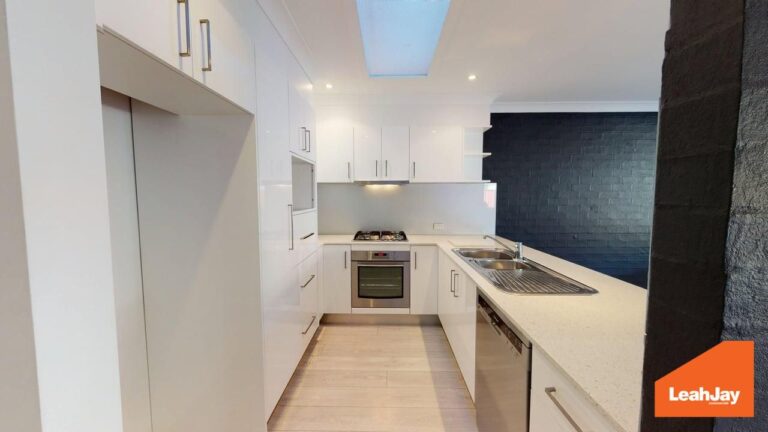 177491848800966835-rsd