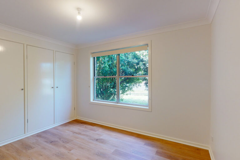 163693694923074132-rsd