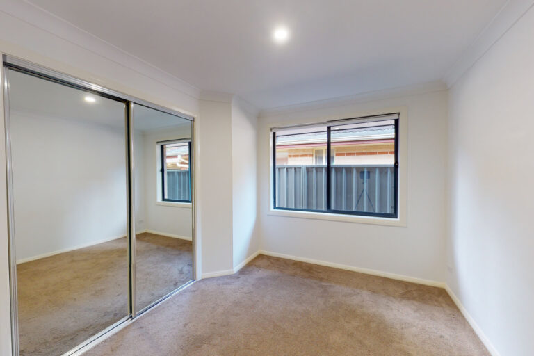 169838473335547477-rsd