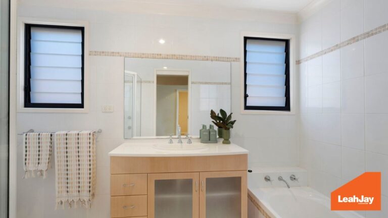 177560960015600554-rsd