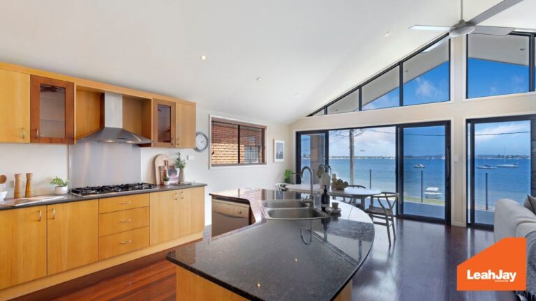 177560960052324401-rsd