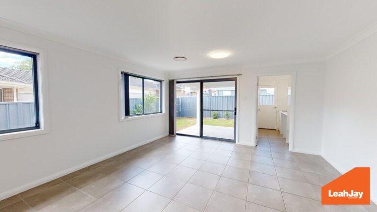 177621587762136141-rsd