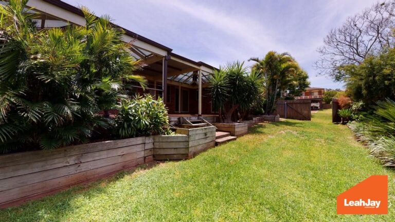 177684176332720003-rsd